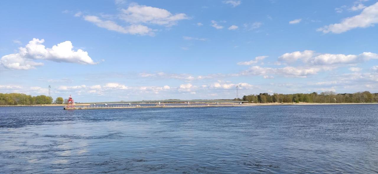 Karsibor De Lägenhet Świnoujście Exteriör bild